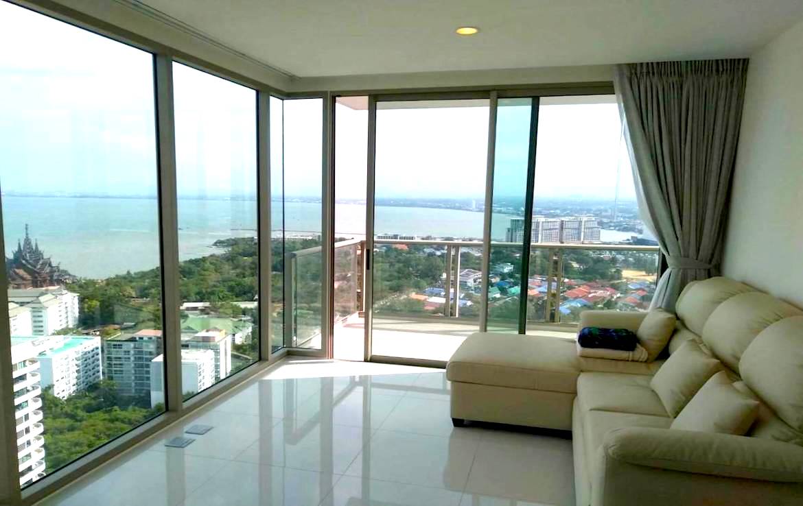 Riviera Wong Amat
