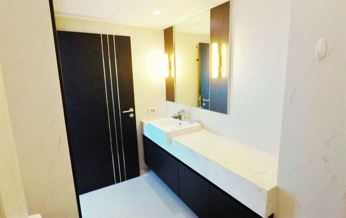 Amari Residence
