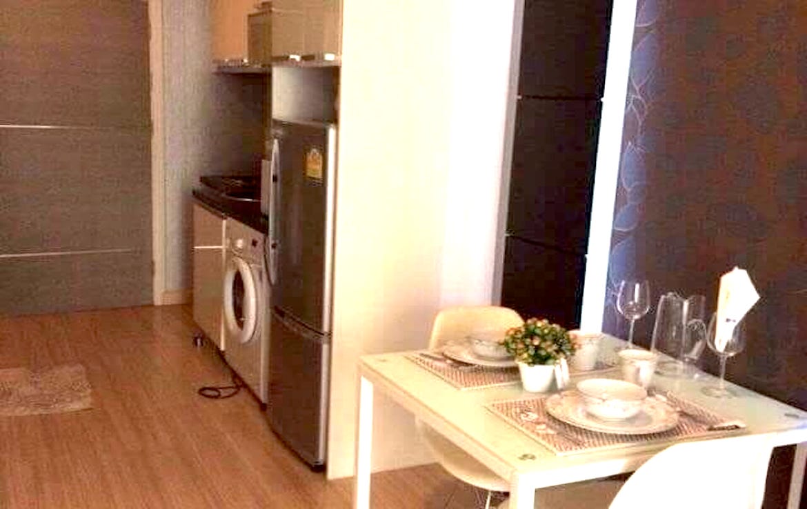 Apus Condominium